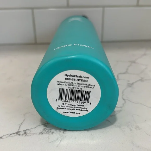 Hydroflask 24 oz standrad mouth in Mint - Picture 4 of 5